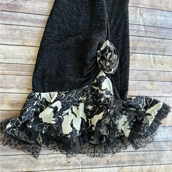 Lorrie Kabala Attitudes Dress 80s Party Dress Black White Flounces Layered - Picture 16 of 16